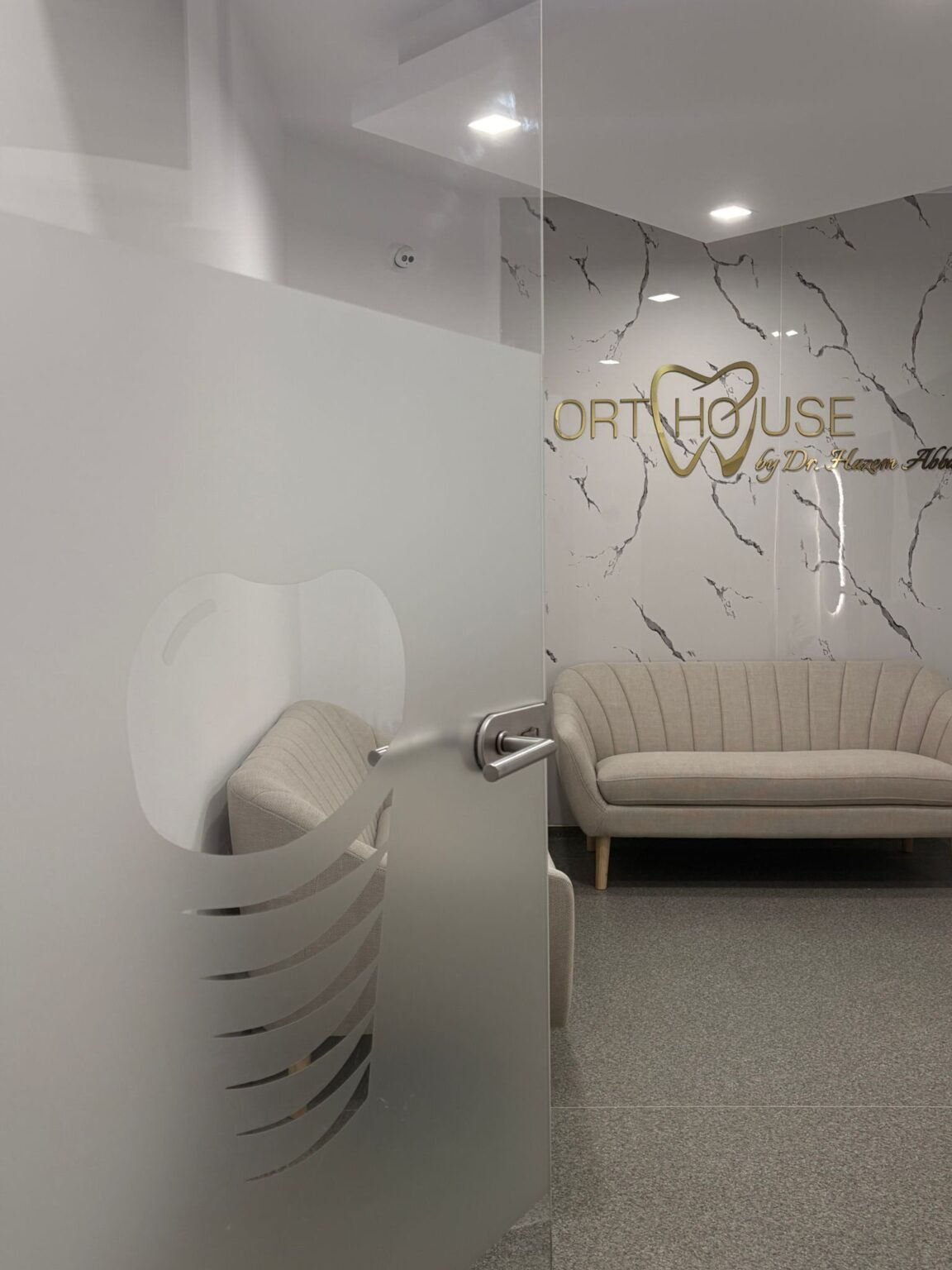 Echipa OrtHouse - Clinică dentară Sector 1 București