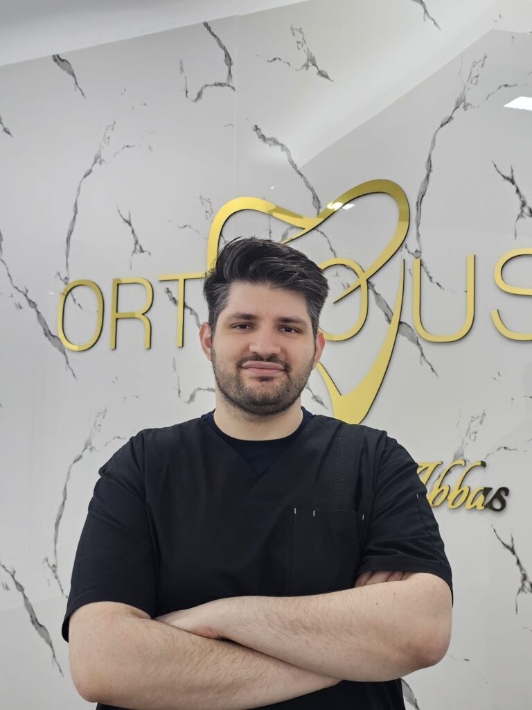 Dr. Radu Negoiescu - Medic specialist parodontolog OrtHouse